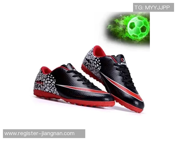 耐克足球鞋开胶问题解析及解决方案分享,助你重拾运动激情